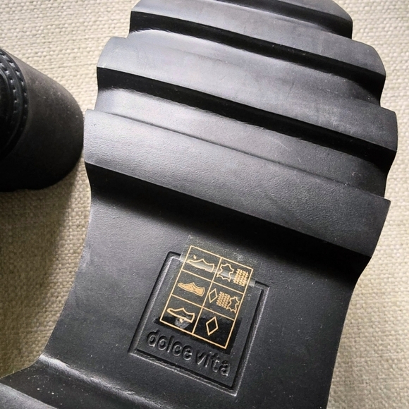 DOLCE VITA Hoven Boots Women's Black Platform Chelsea Lug Combat Size 8.5 NWT - Picture 11 of 12